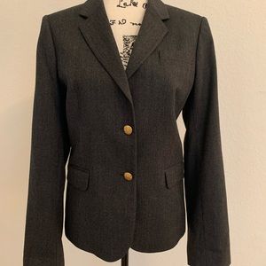 Women’s gray blazer